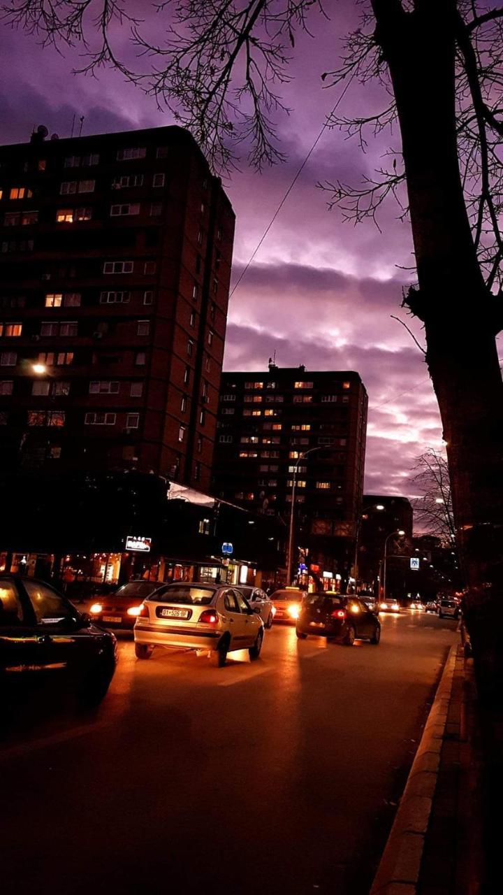 פרישטינה Bus Station Hostel מראה חיצוני תמונה
